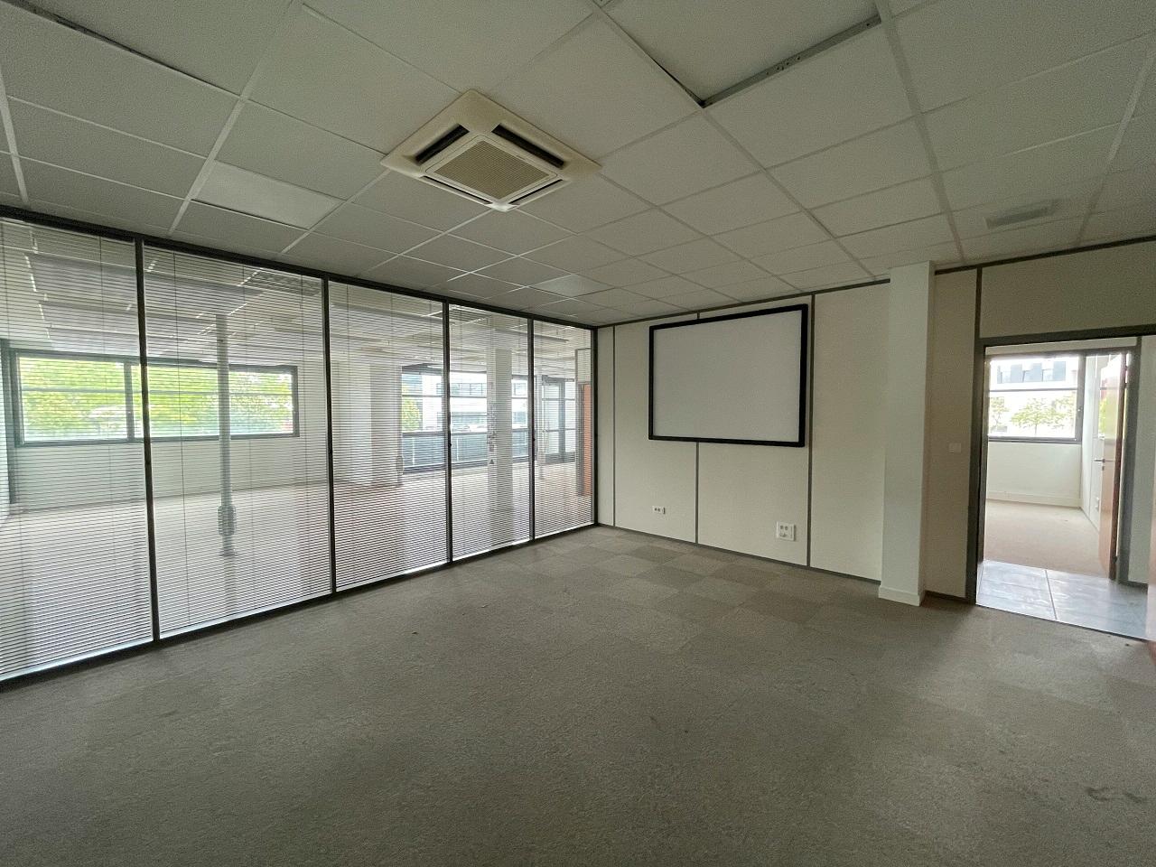 Bureau Dijon 159m² Location bureau Dijon Côte-d'Or OLBUR2422696 6